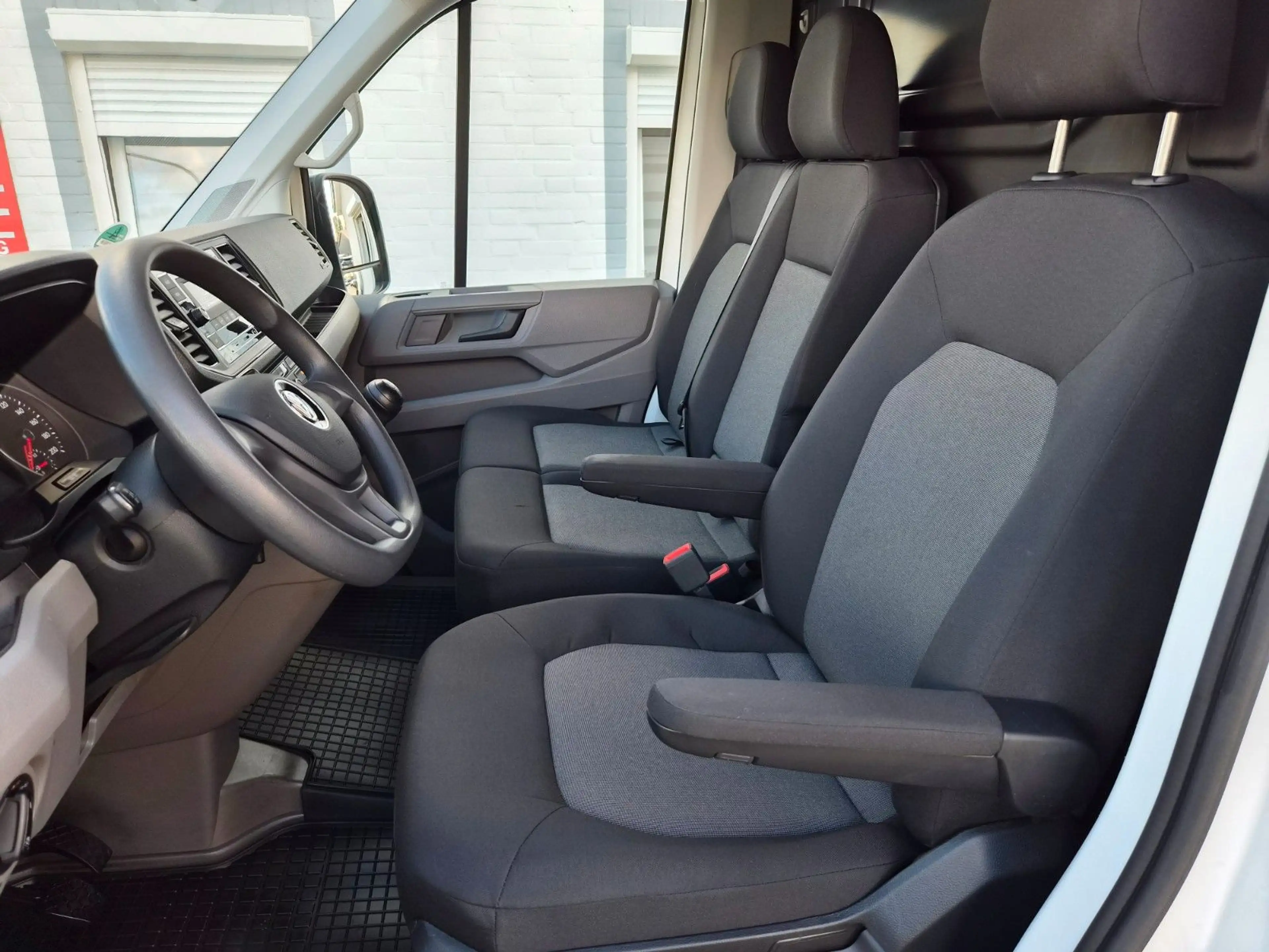 Volkswagen Crafter L2/H2/1HAND/AHK/KLIMA/TÜVNEU — photo 12