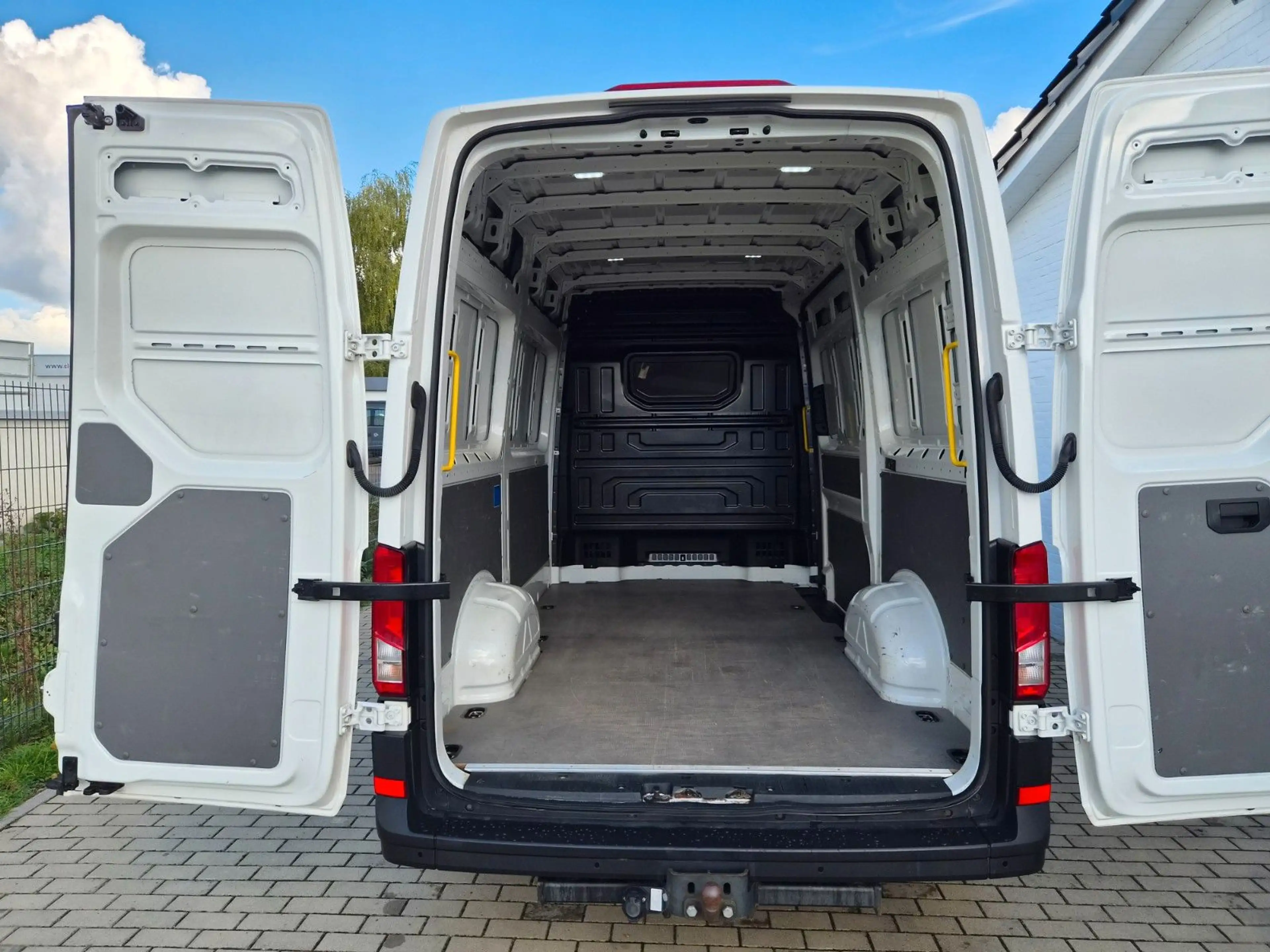 Volkswagen Crafter L2/H2/1HAND/AHK/KLIMA/TÜVNEU — photo 7