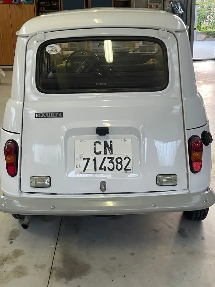Renault R 4 Tl, foto 2