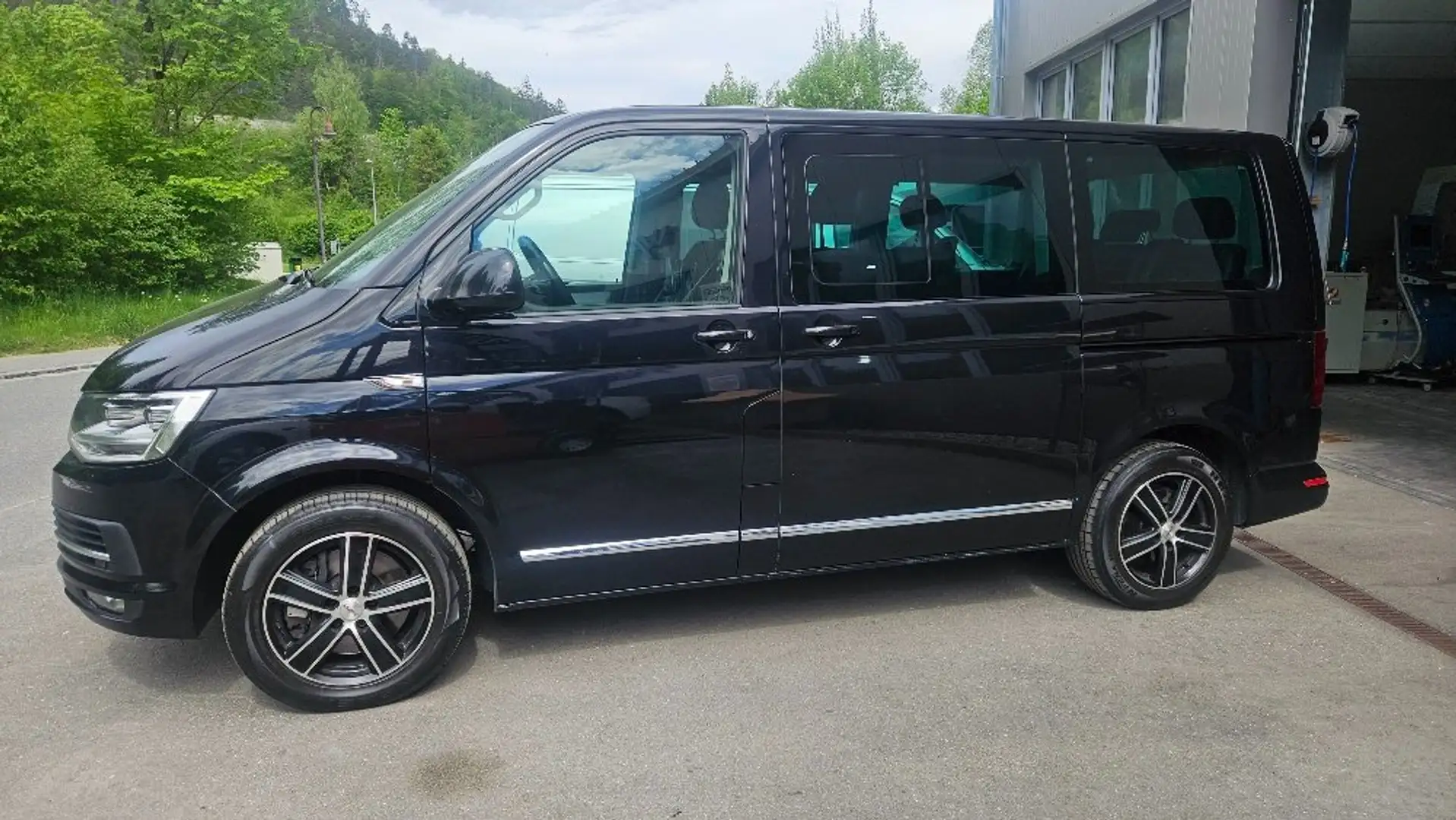 Volkswagen T6 Multivan Multivan Highline 4Motion DSG, AHK-Standh... Schwarz - 2