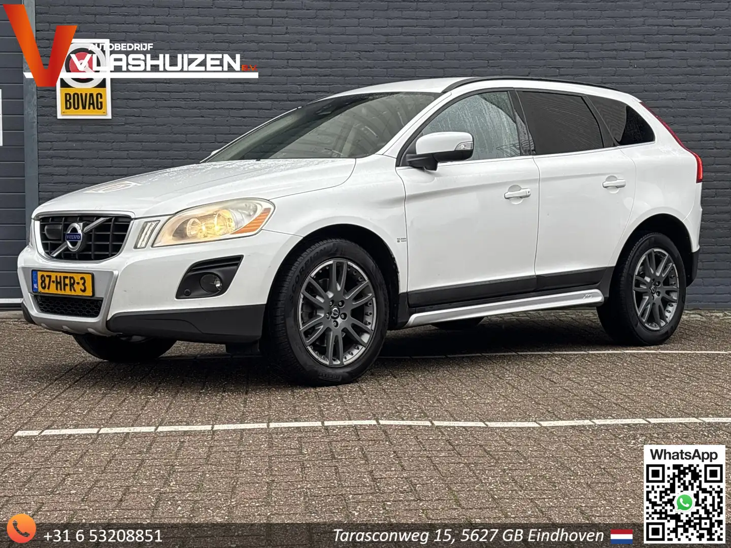 Volvo XC60 2.4 D5 AWD Momentum | Leder | Climate | Cruise | White - 1
