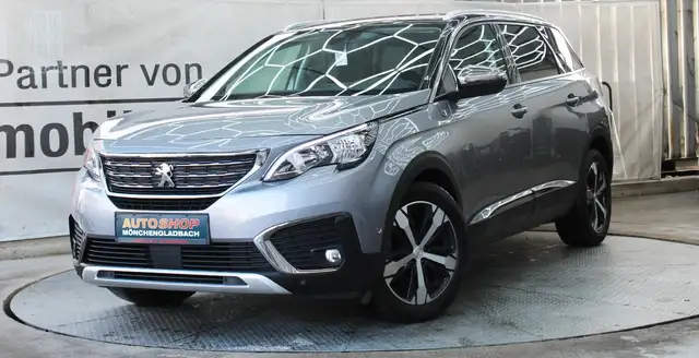 Peugeot 5008 Crossway*1.Hd*Tüv&Inspektion Neu*Scheckheft