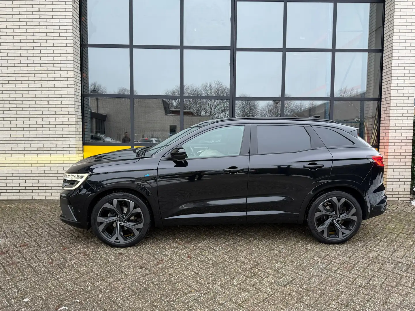 Renault Austral 160PK mild Hybrid esprit Alpine Trekgwicht 1.800!! Noir - 2