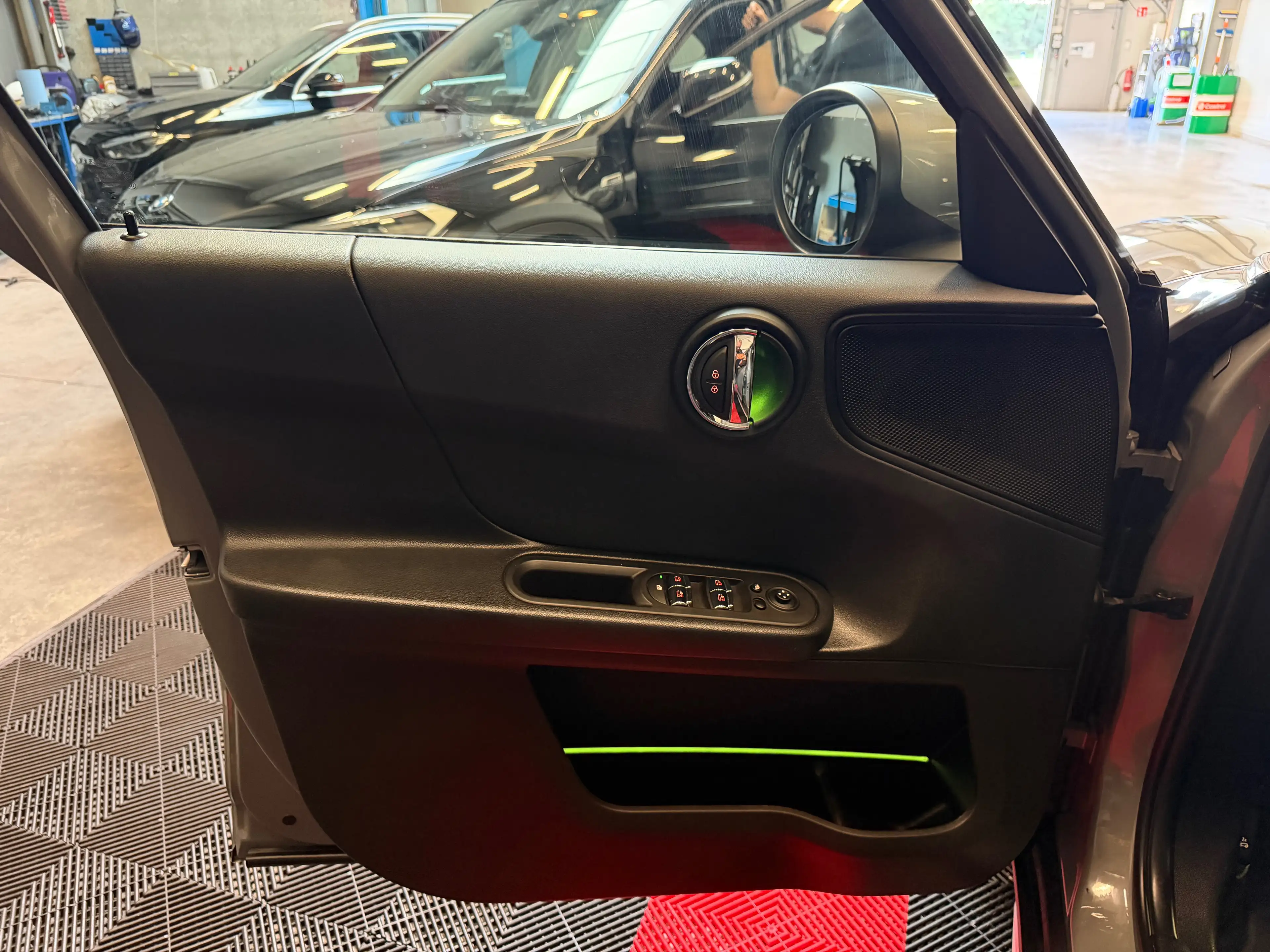 MINI Cooper Countryman 1.5A/ Panoramisch/Led/Ambi/Cc/Pdc/Zv/Carplay/ — photo 12