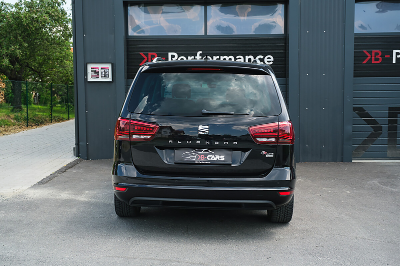 SEAT Alhambra 2.0 TDI FR 4Drive 7-Sitzer /BI-XENON/AHK/SHZ/KE... — photo 8