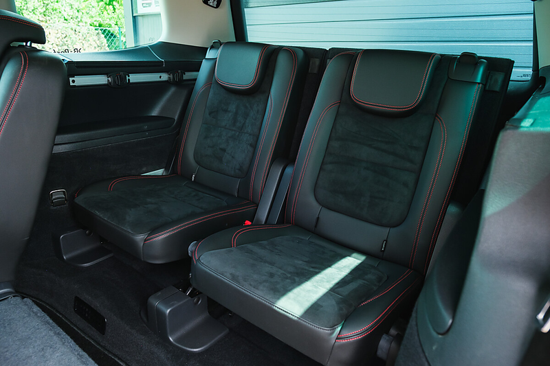SEAT Alhambra 2.0 TDI FR 4Drive 7-Sitzer /BI-XENON/AHK/SHZ/KE... — photo 14