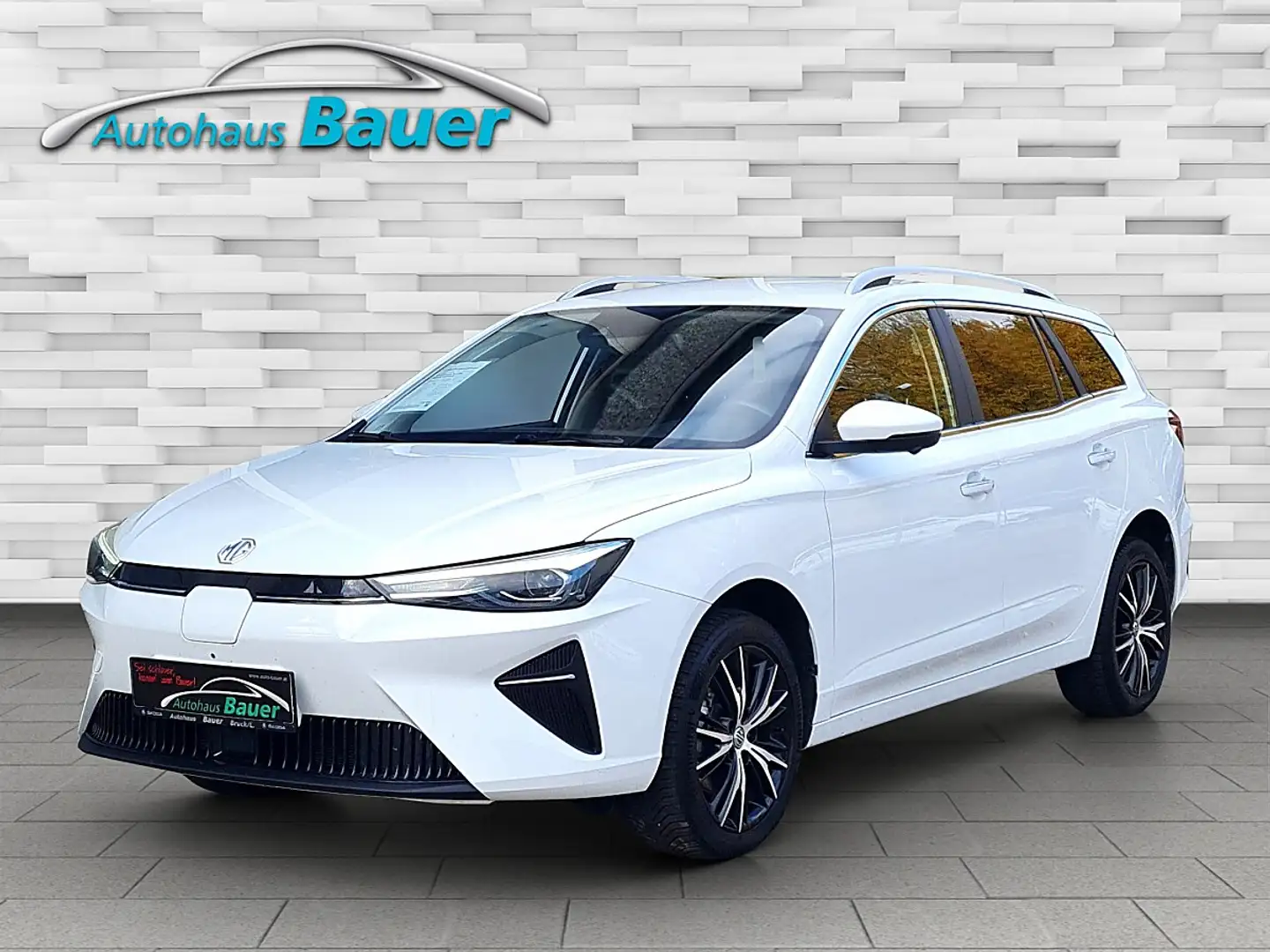 MG MG5 EV Luxury 61 kWh Weiß - 1
