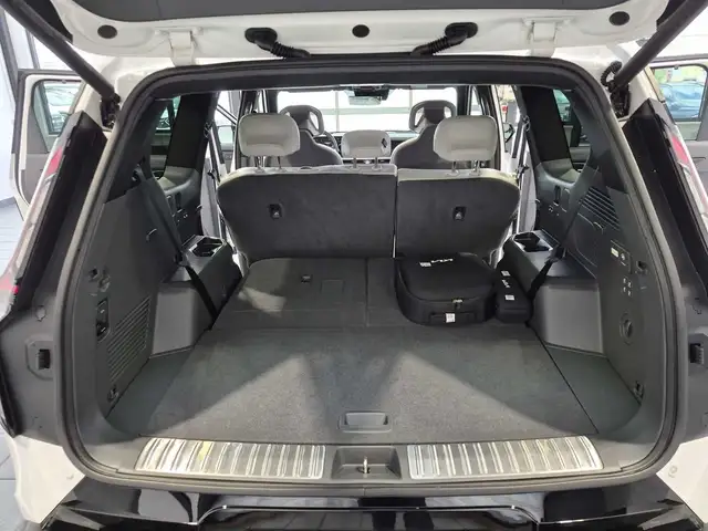 Kia Ev9 view 6