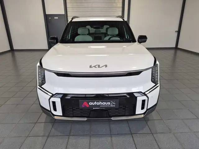 Kia Ev9 view 2