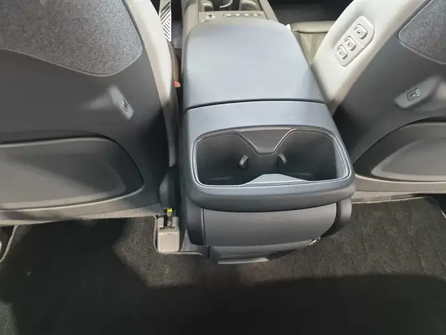 Kia Ev9 view 13