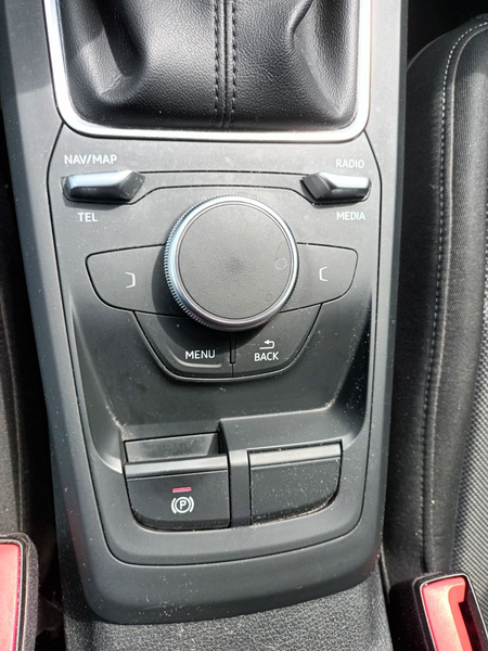Audi Q2 SPORT NAVI+SHZ+WR+GARANTIE!! — photo 8