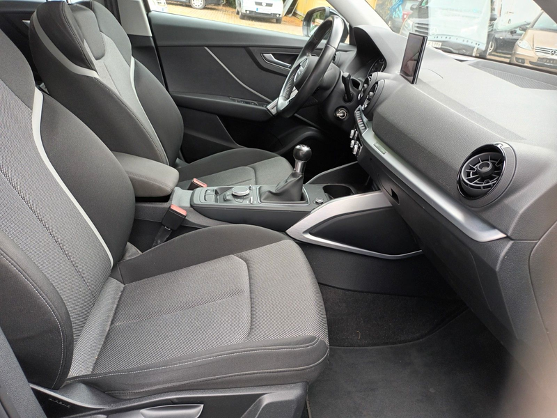 Audi Q2 SPORT NAVI+SHZ+WR+GARANTIE!! — photo 4