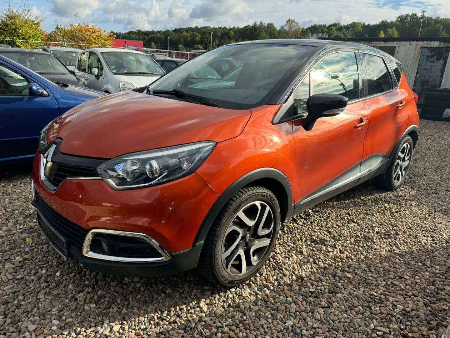 Renault Captur Luxe*Automatik*Navi*Kamera*Alu*Temp.* Schwarz - 1