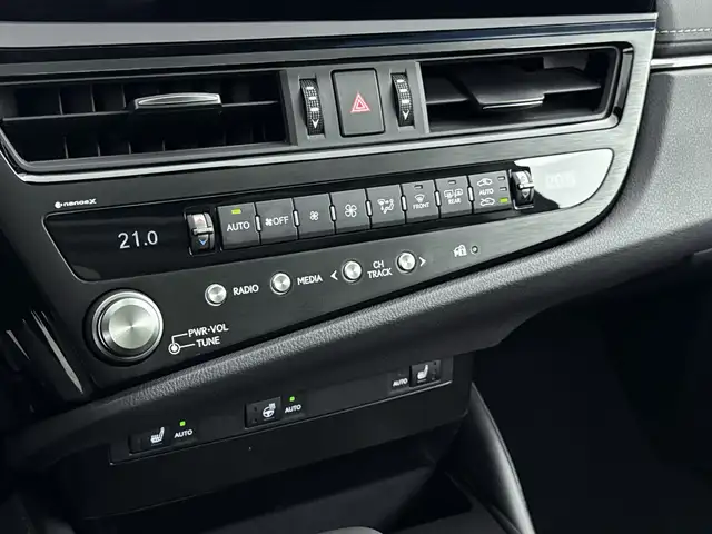 Lexus Es view 10