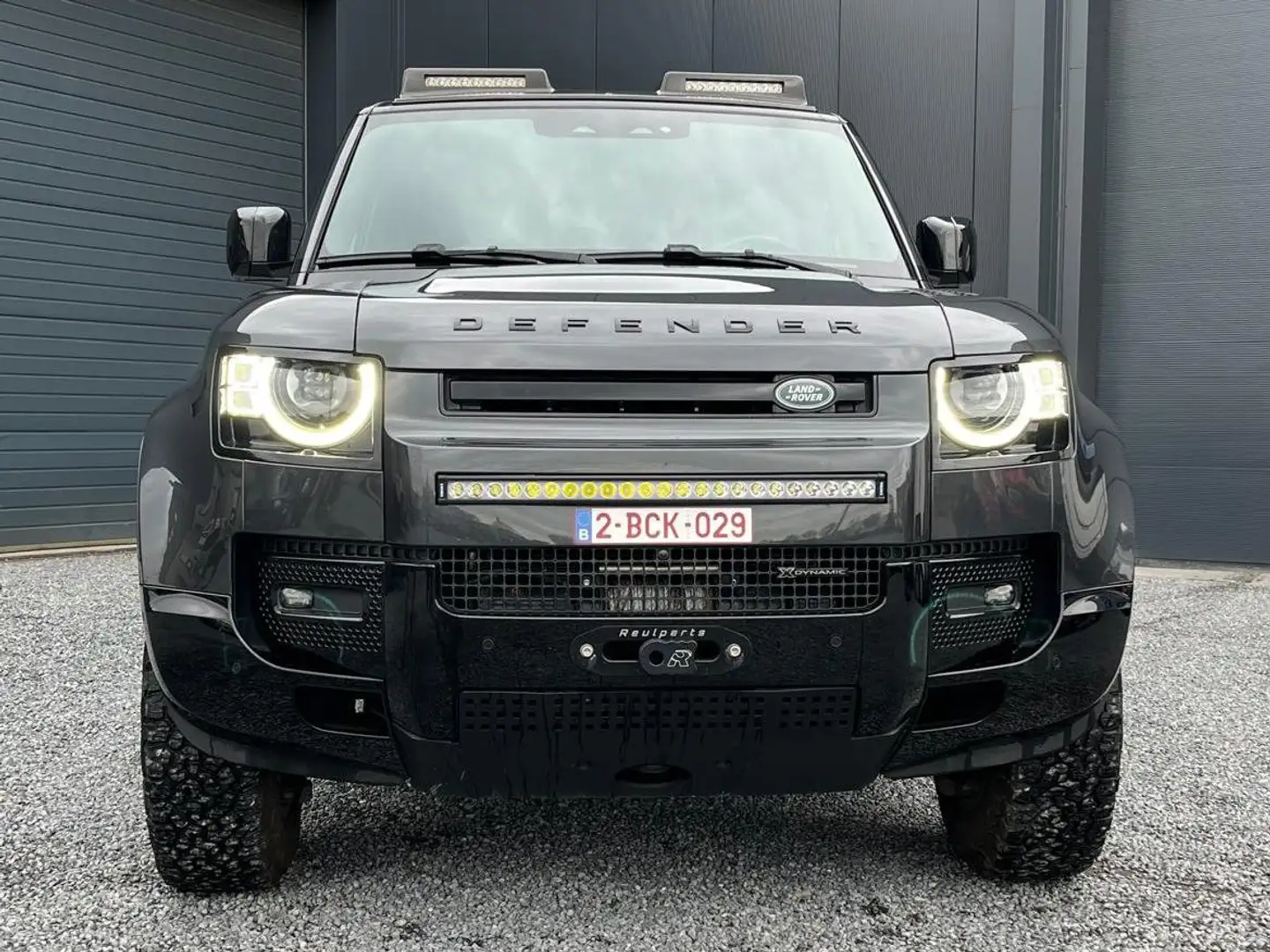 Land Rover Defender 110 3.0 D MHEV D200 X-Dynamic SE Gris - 2