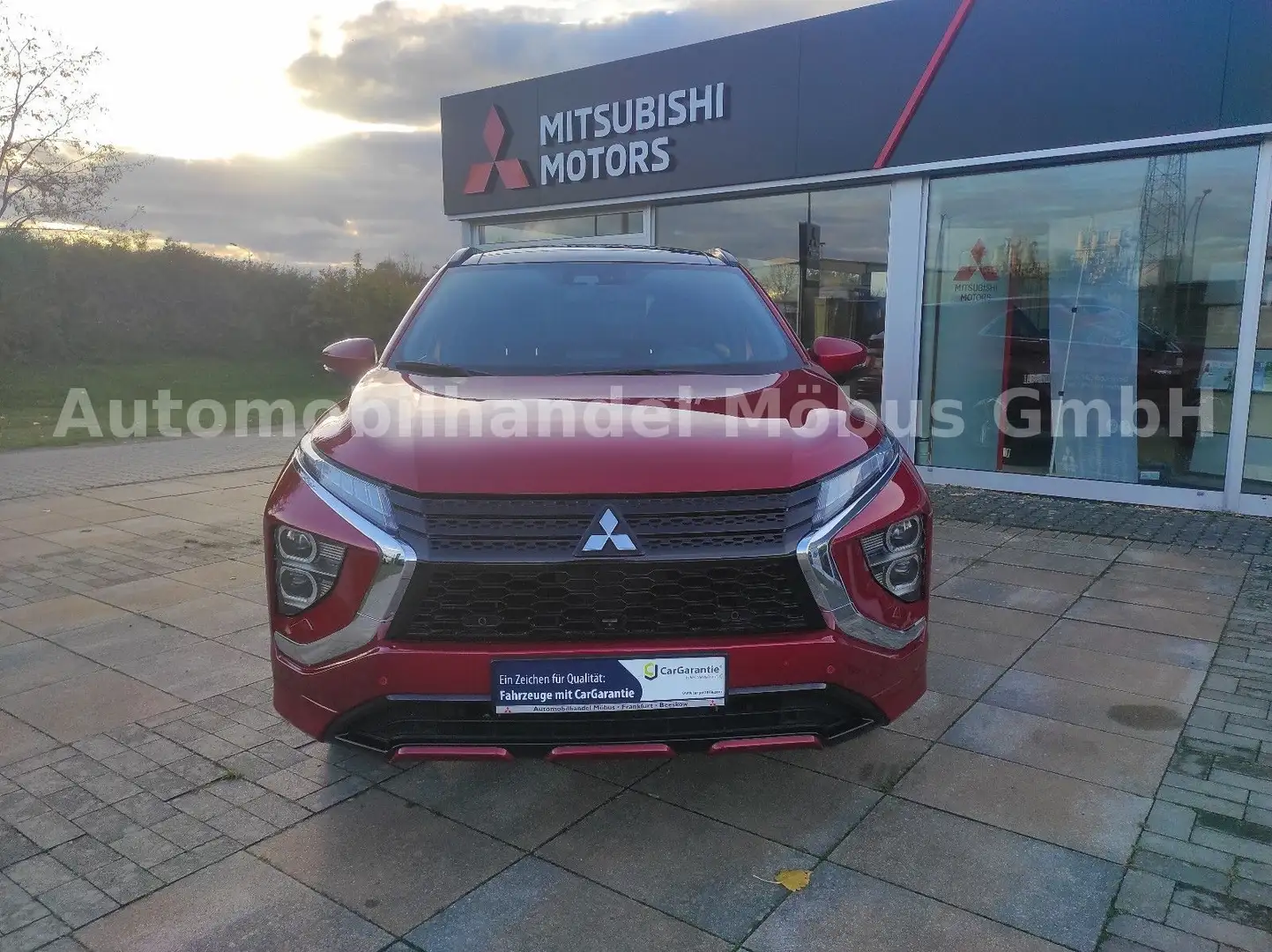 Mitsubishi Eclipse Cross Top Hybrid 4WD Rot - 2