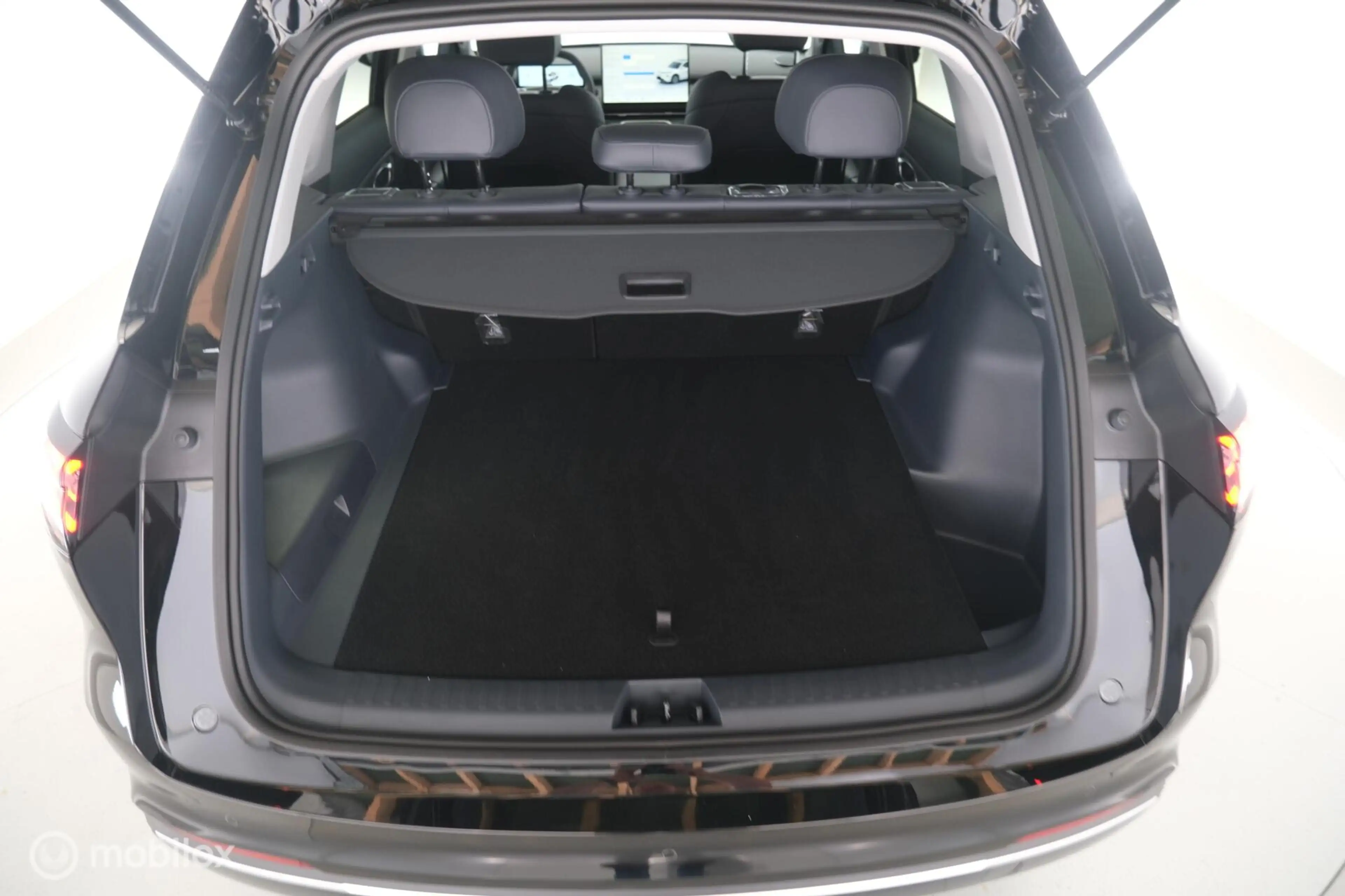 Geely Starray EM-i 1.5 Pro+ Direct leverbaar|led|nav|360cam|acc|lmv18 — photo 25
