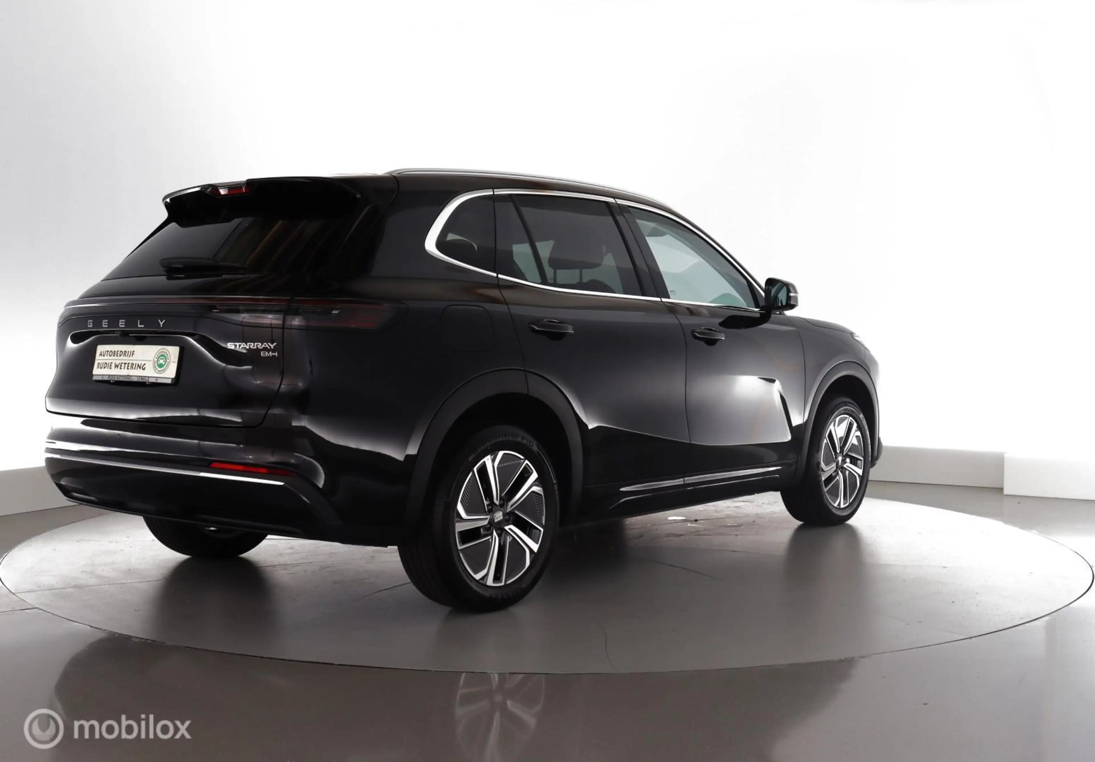 Geely Starray EM-i 1.5 Pro+ Direct leverbaar|led|nav|360cam|acc|lmv18 — photo 4