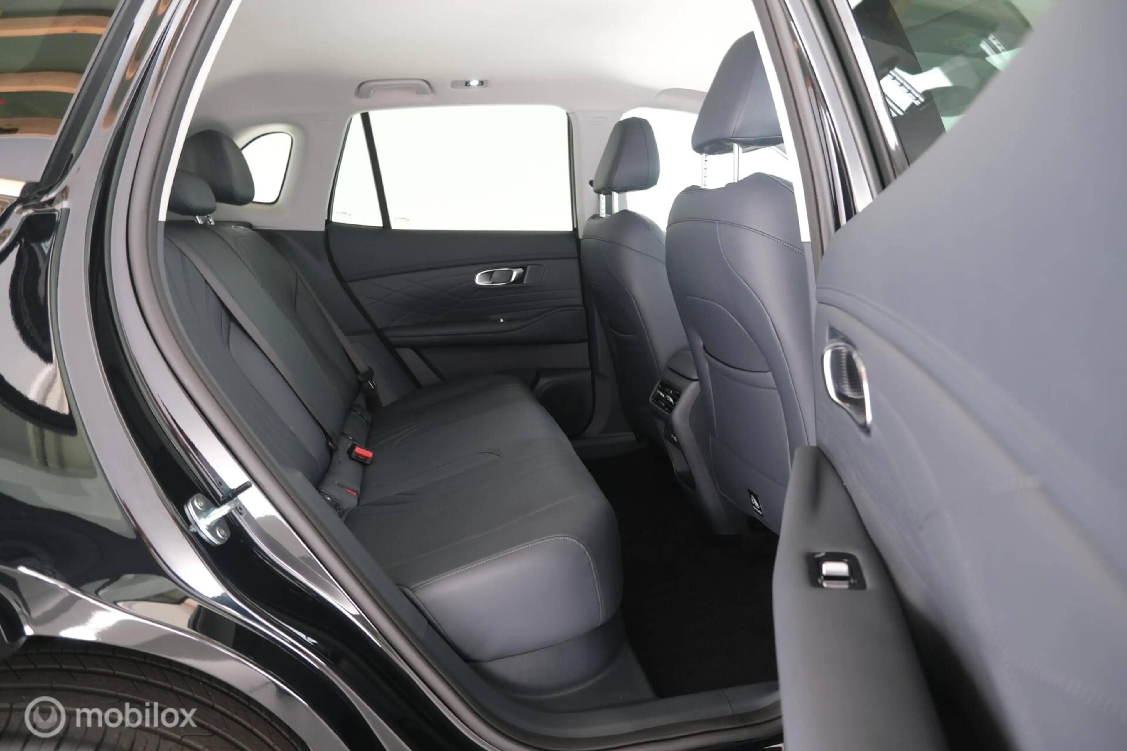 Geely Starray EM-i 1.5 Pro+ Direct leverbaar|led|nav|360cam|acc|lmv18 — photo 23