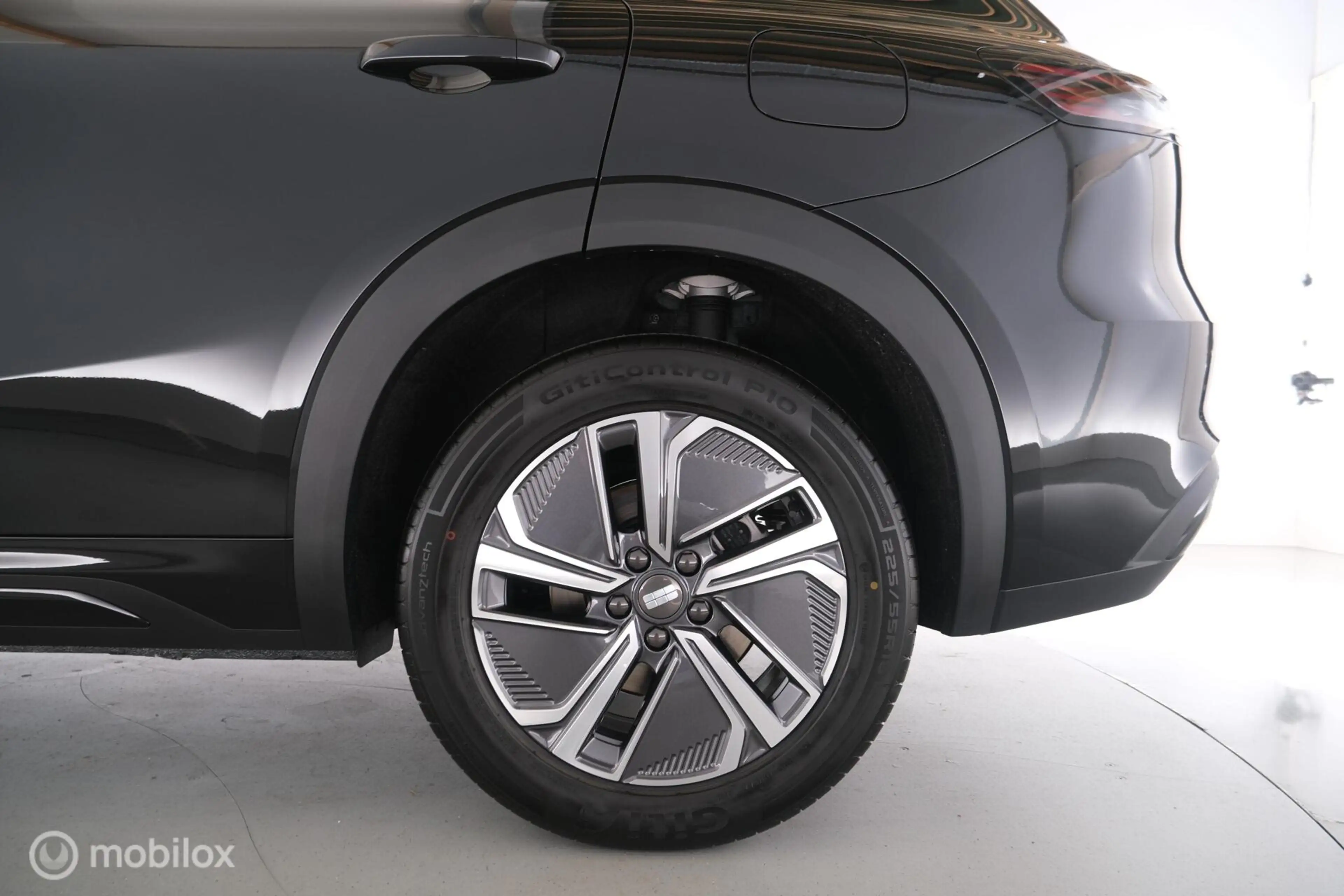 Geely Starray EM-i 1.5 Pro+ Direct leverbaar|led|nav|360cam|acc|lmv18 — photo 36