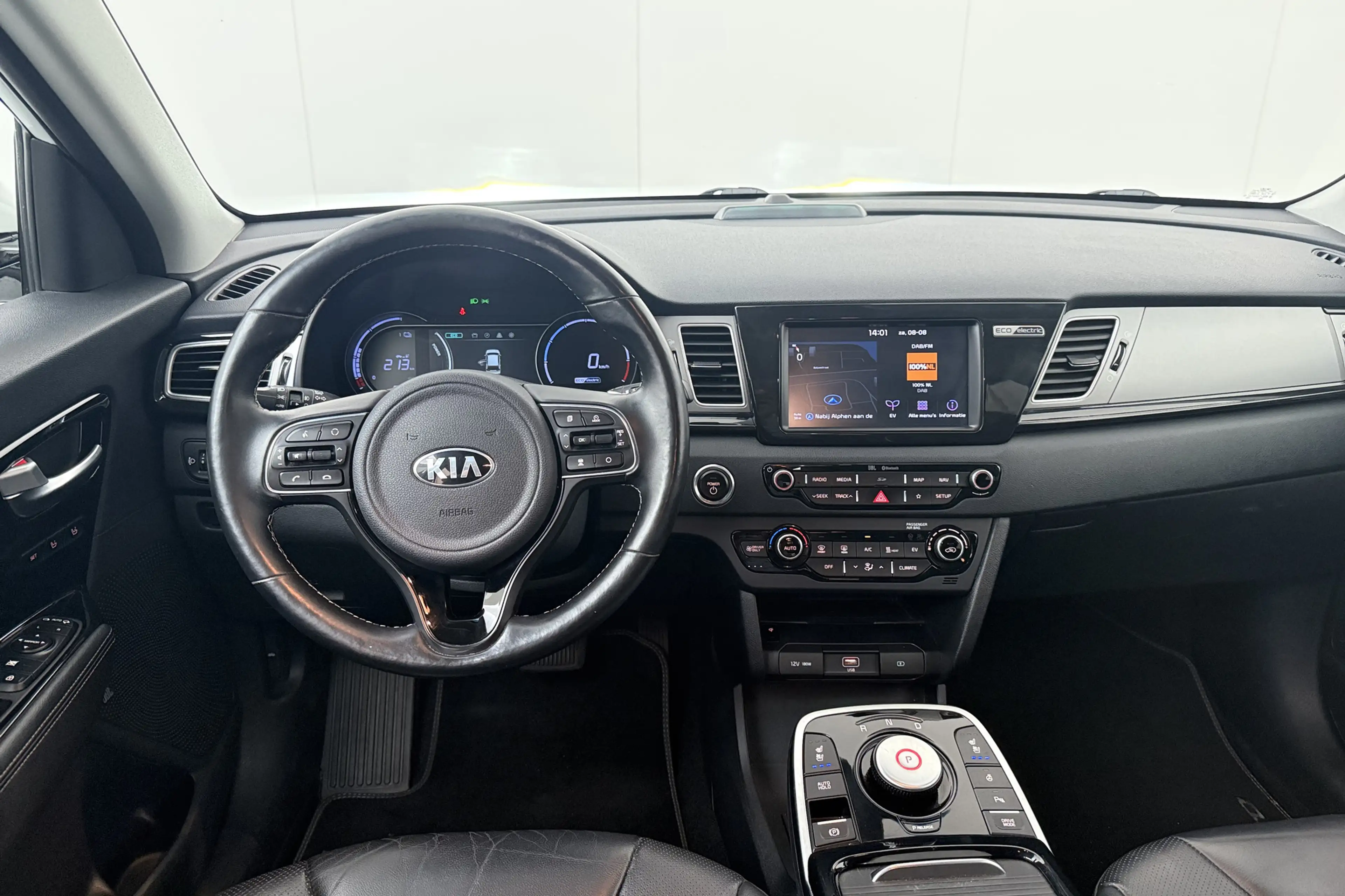 Kia e-Niro ExecutiveLine 64kWh (93%SOH) Warmtepomp Stoel-Vent — photo 9