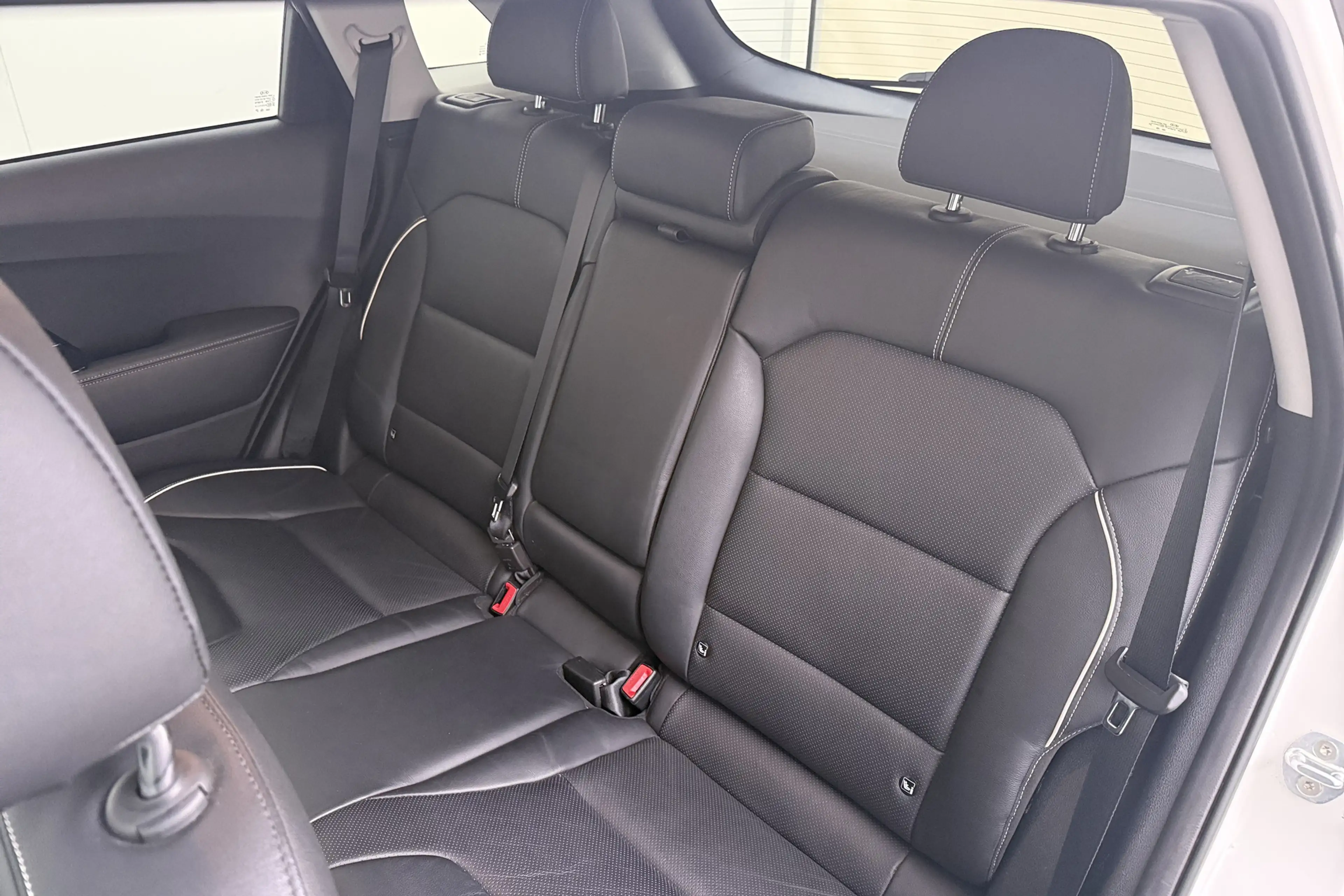 Kia e-Niro ExecutiveLine 64kWh (93%SOH) Warmtepomp Stoel-Vent — photo 12