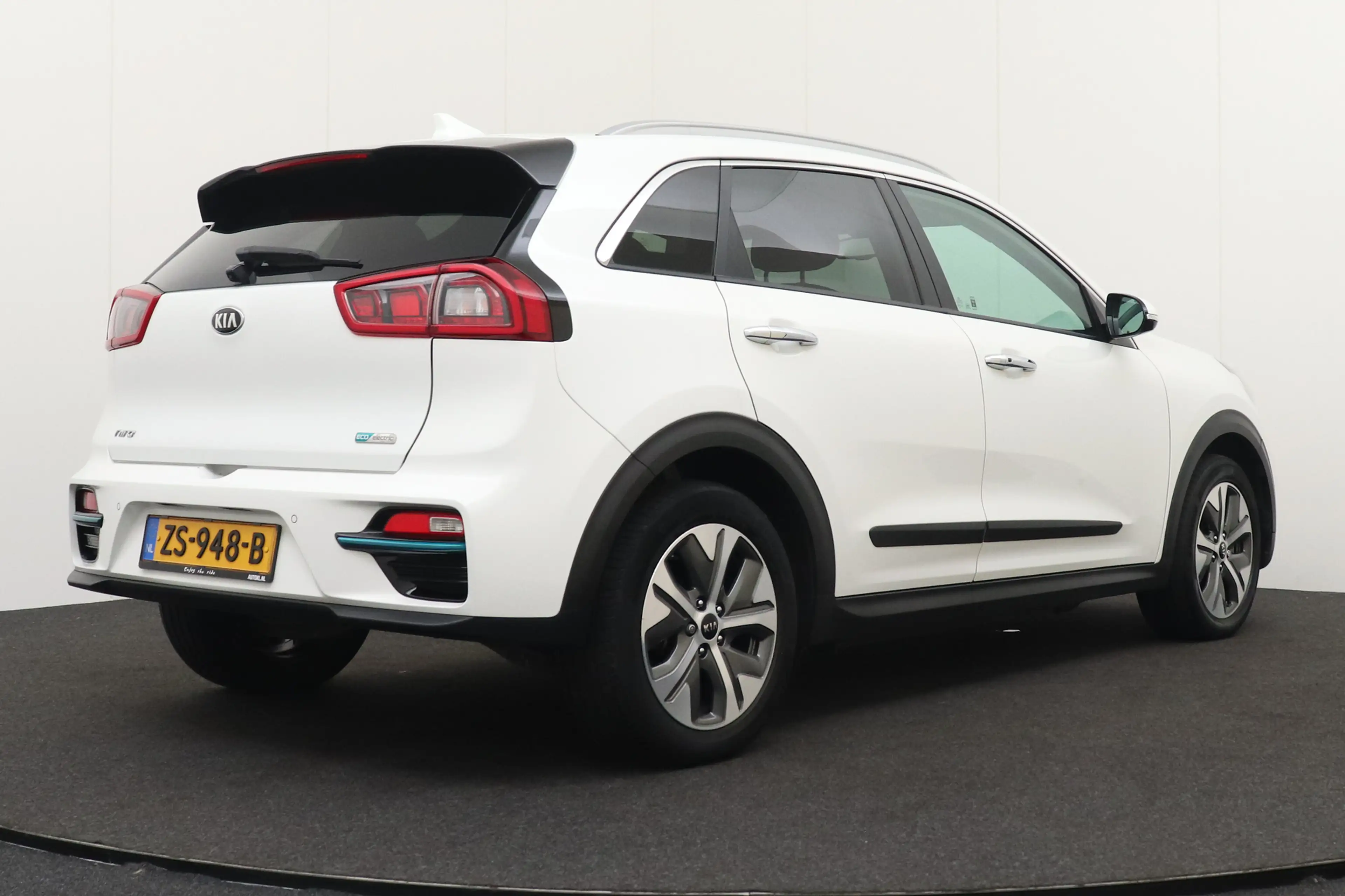 Kia e-Niro ExecutiveLine 64kWh (93%SOH) Warmtepomp Stoel-Vent — photo 3