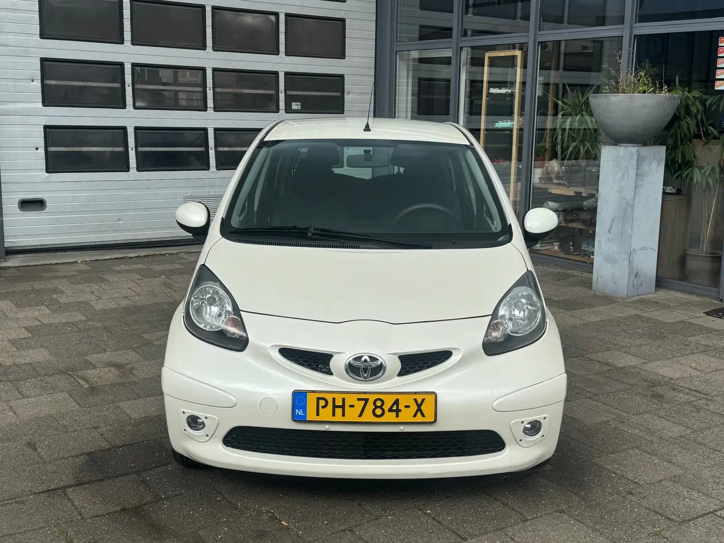 Toyota Aygo 1.0-12V | Elek-Pakket | Airco | 5-DRS Blanc - 2