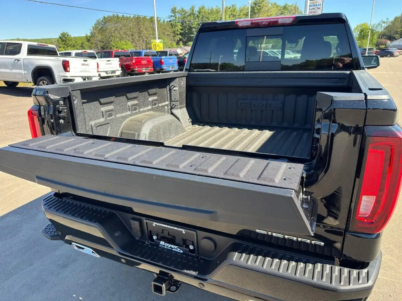 GMC Sierra 1500 photo GMC Sierra 1500