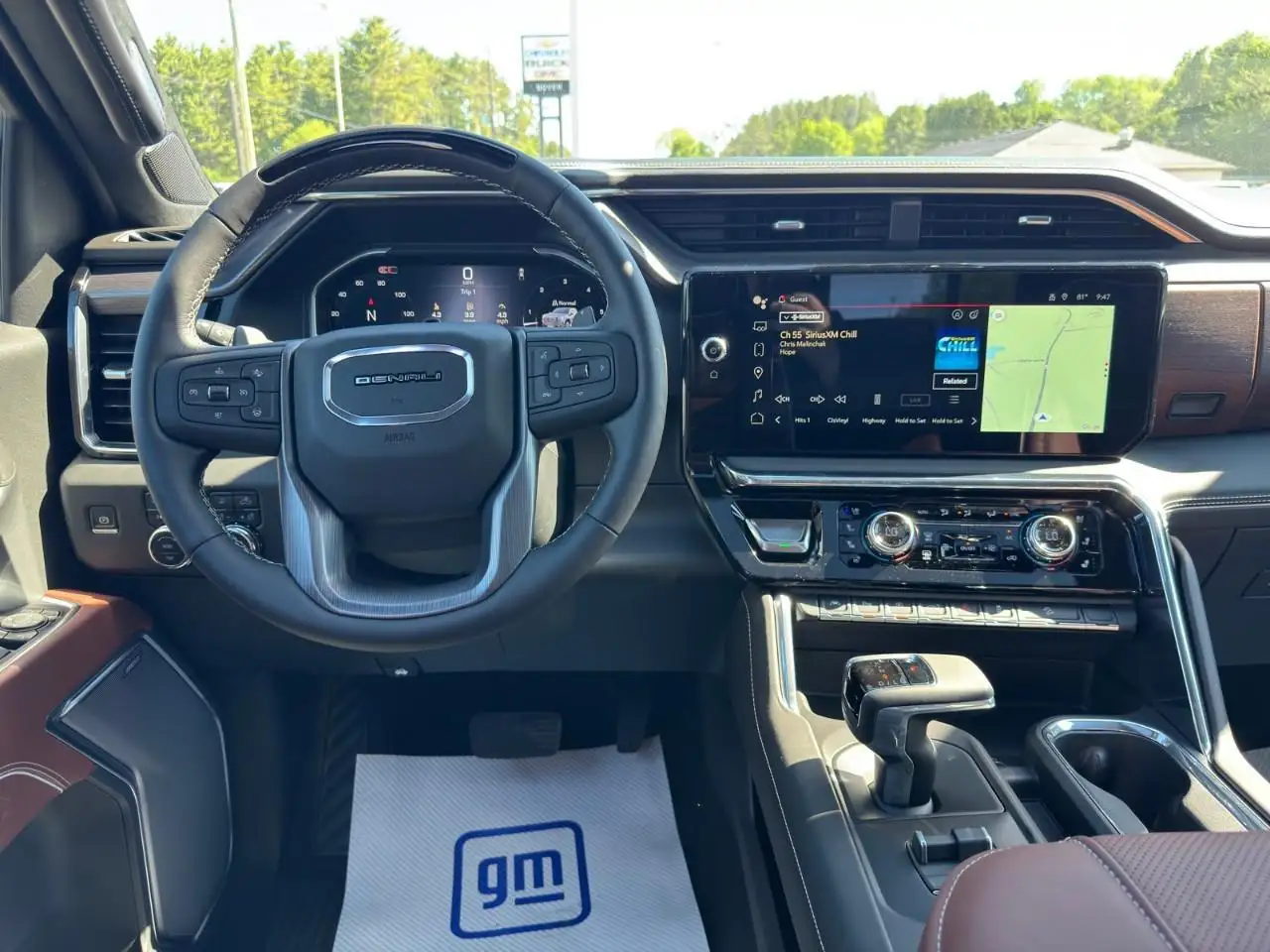 GMC Sierra 1500 photo GMC Sierra 1500