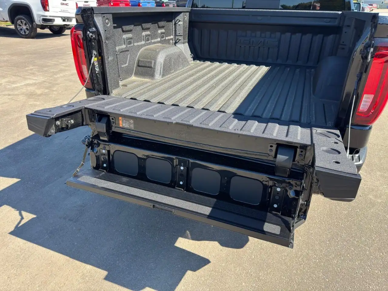 GMC Sierra 1500 photo GMC Sierra 1500