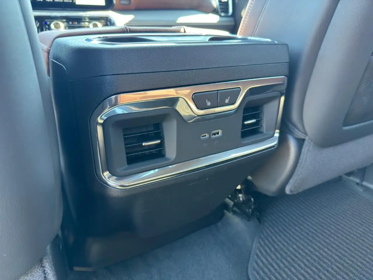 GMC Sierra 1500 photo GMC Sierra 1500