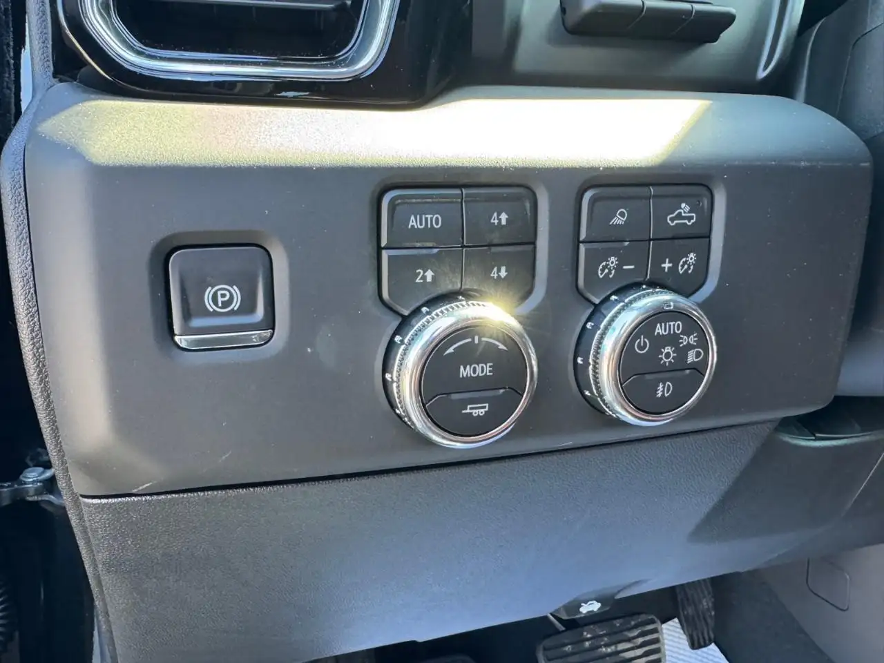 GMC Sierra 1500 photo GMC Sierra 1500