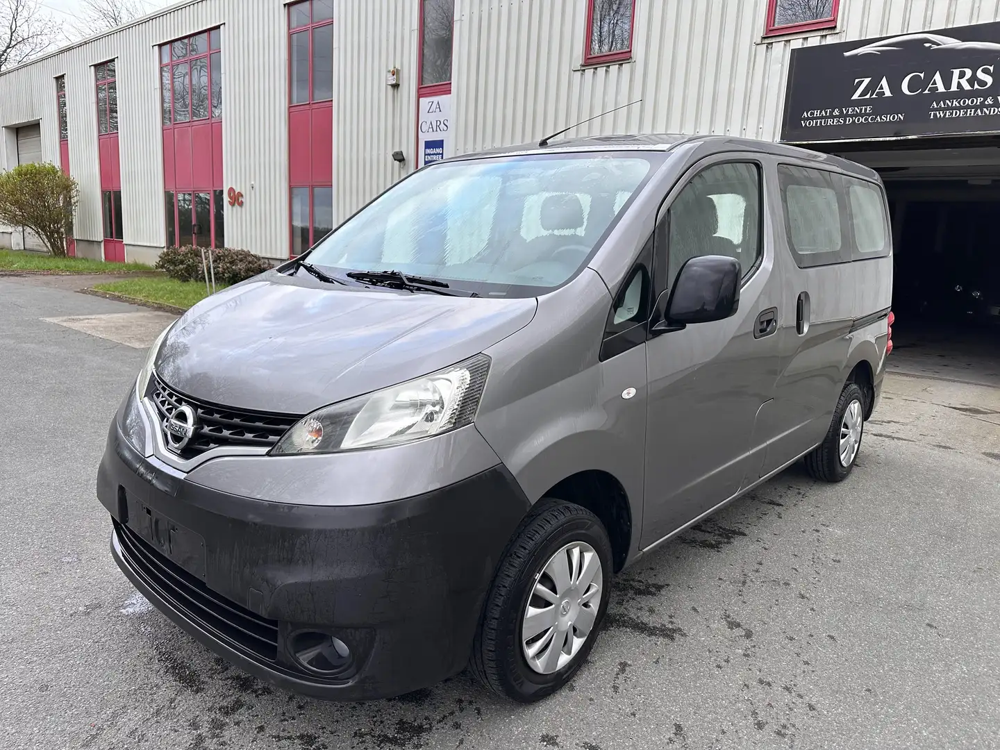 Nissan NV200 Gris - 1