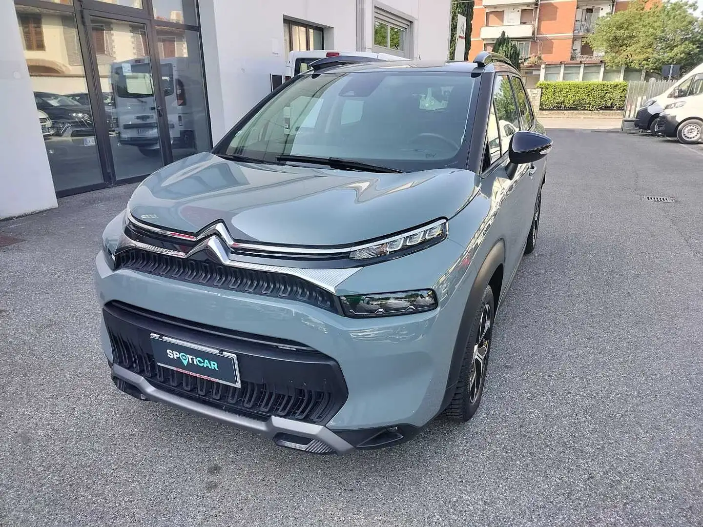 Citroen C3 Aircross 1ª s. PureTech 110 S&S Shine Grigio - 2