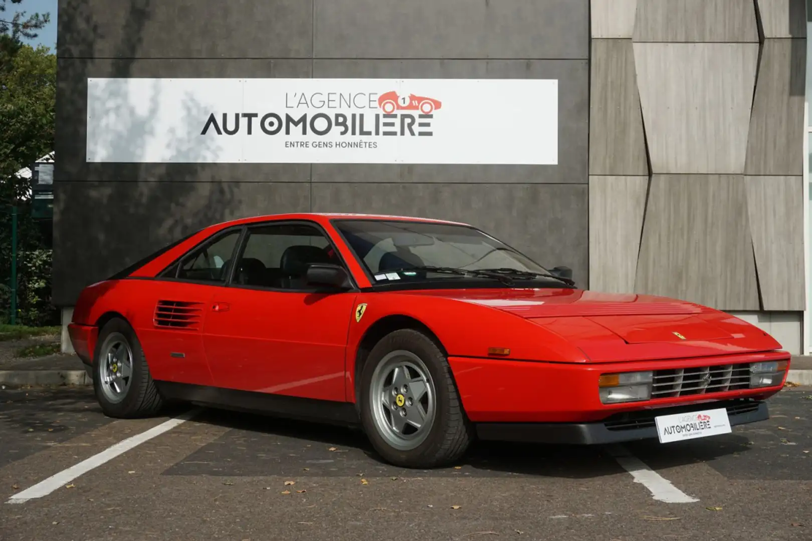 Ferrari Mondial T V8 3.4 300 chevaux BVM5 1993 Rouge - 1