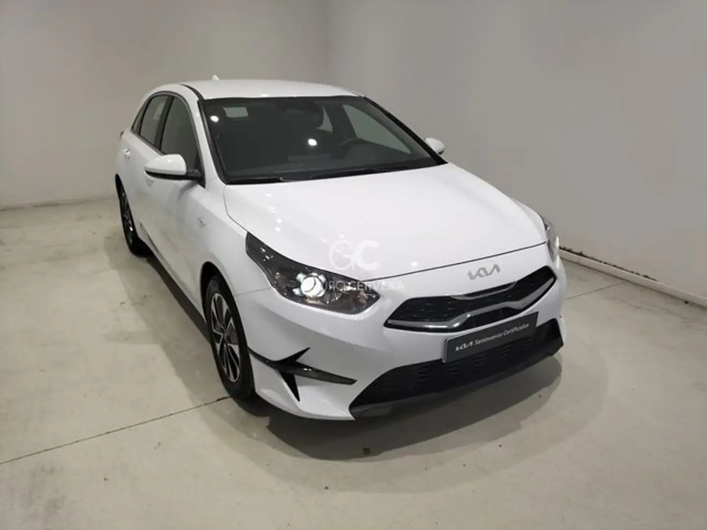Kia Ceed / cee'd 1.0 T-GDI Drive 100 Blanco - 2