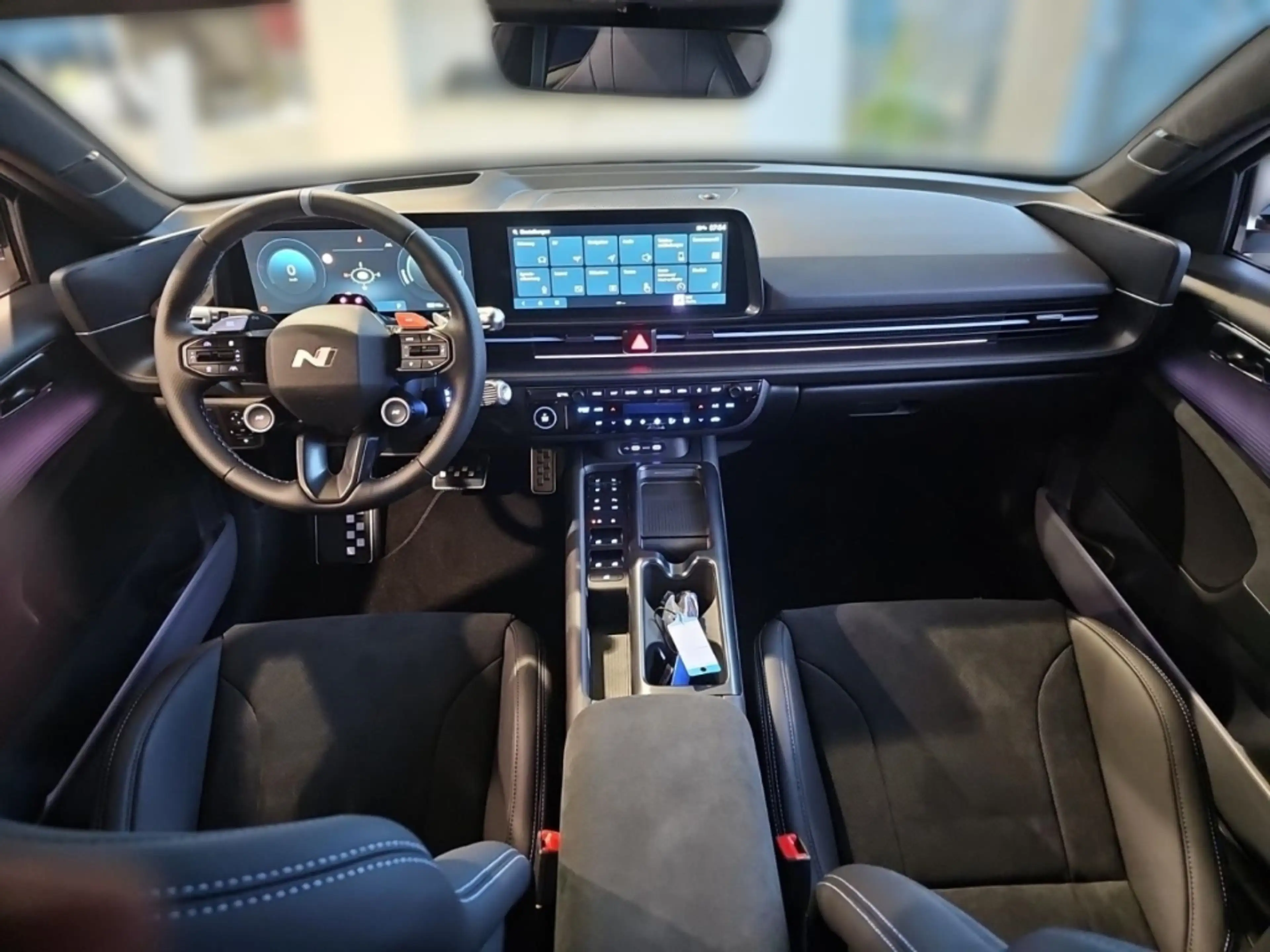 Hyundai IONIQ 6 N 84 kWh 4WD Glas-Schiebedach Sitz-Paket — photo 10