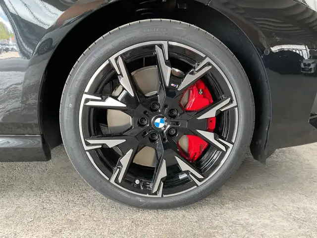 BMW M view 12