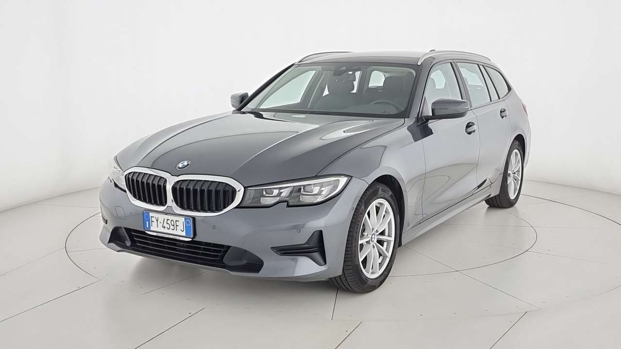 BMW 320 320d xDrive Touring Business Advantage