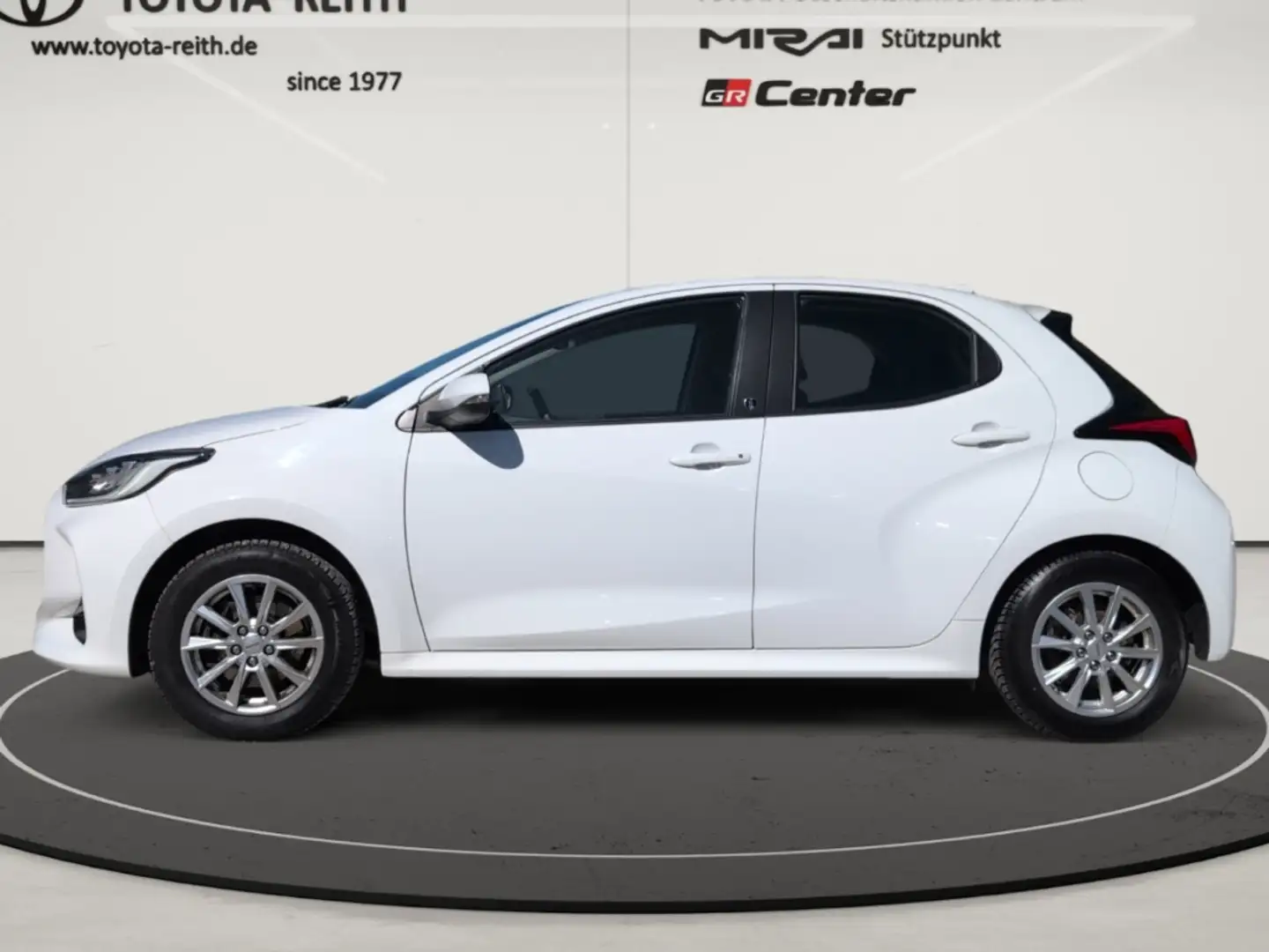Toyota Yaris Hybrid Team Deutschland 1.5 Dual-VVT-iE EU6d LED A Weiß - 2