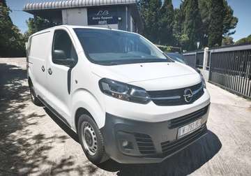 III L2 2.0 D 145ch Standard
