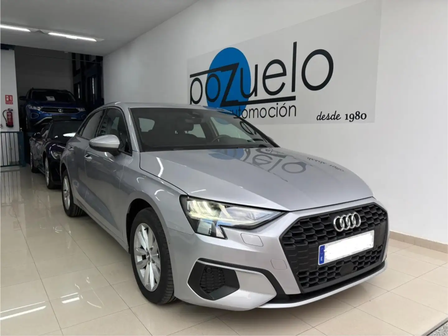 Audi A3 Sportback 30TDI Advanced Gris - 1