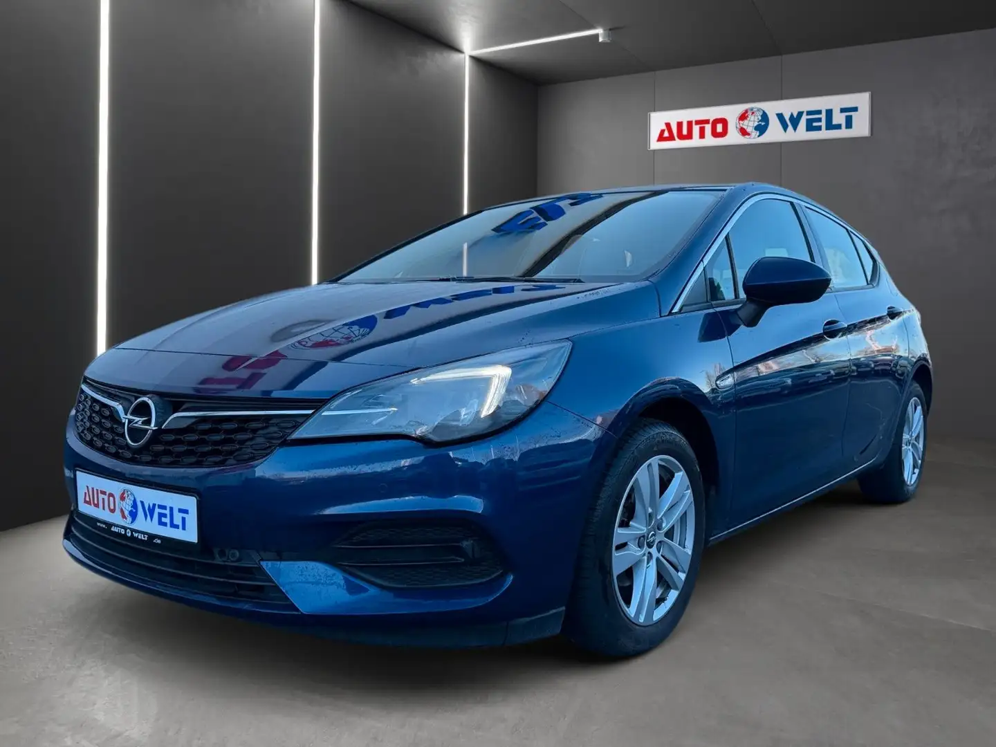 Opel Astra K 1.2 LED Blau - 1
