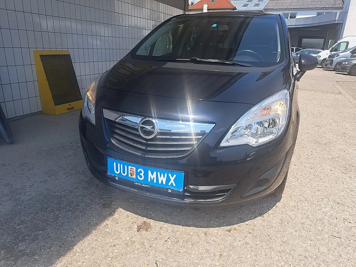 Opel Meriva 1,4 ecoFlex Turbo Edition Schwarz - 2