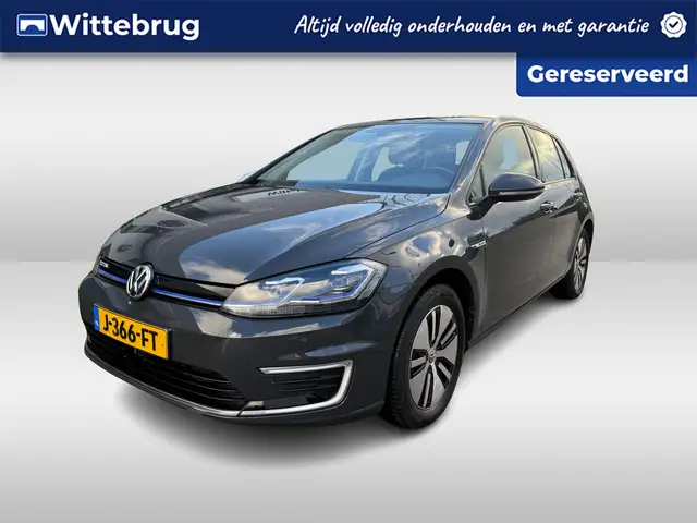 Volkswagen e-Golf E-DITION / PDC v+a / NAVI / LED koplampen