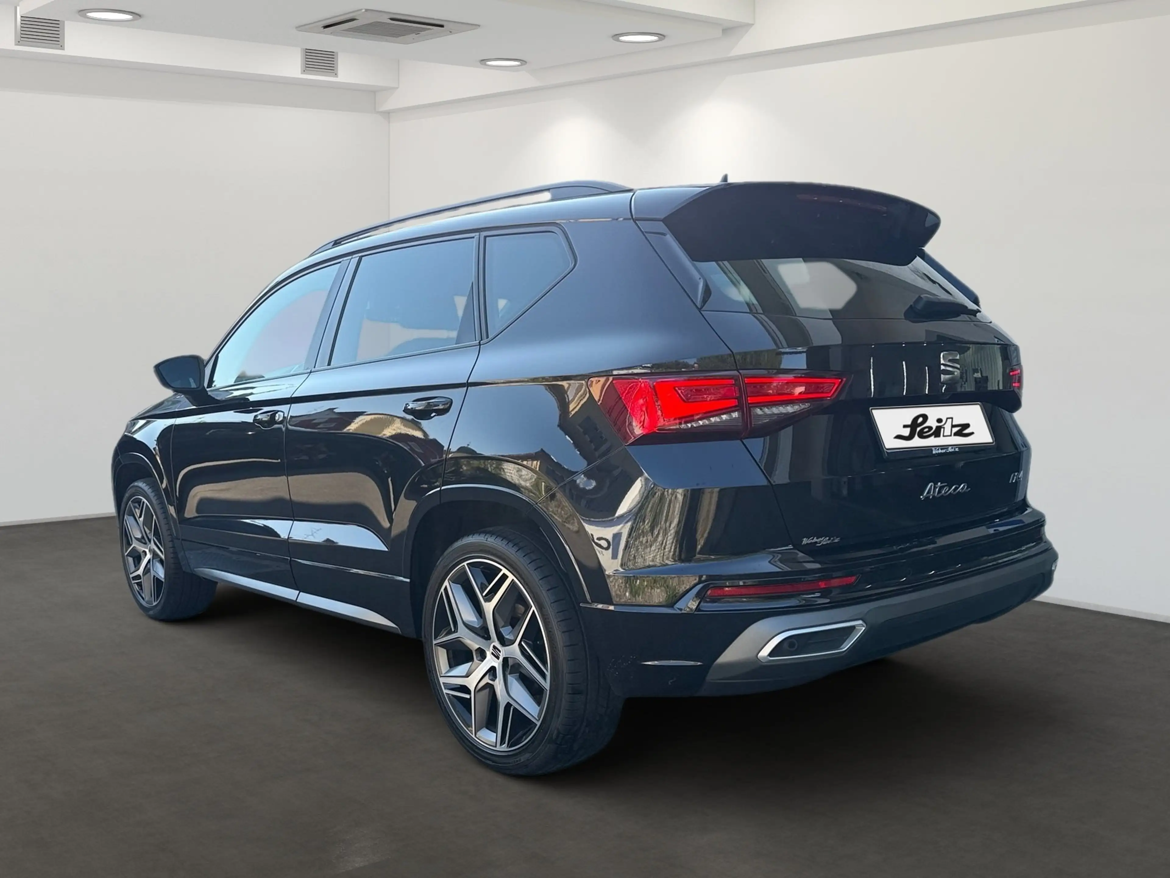 SEAT Ateca 2.0 TSI DSG FR 4Drive AHK. LED. Navi. Rückfahrkame — photo 5