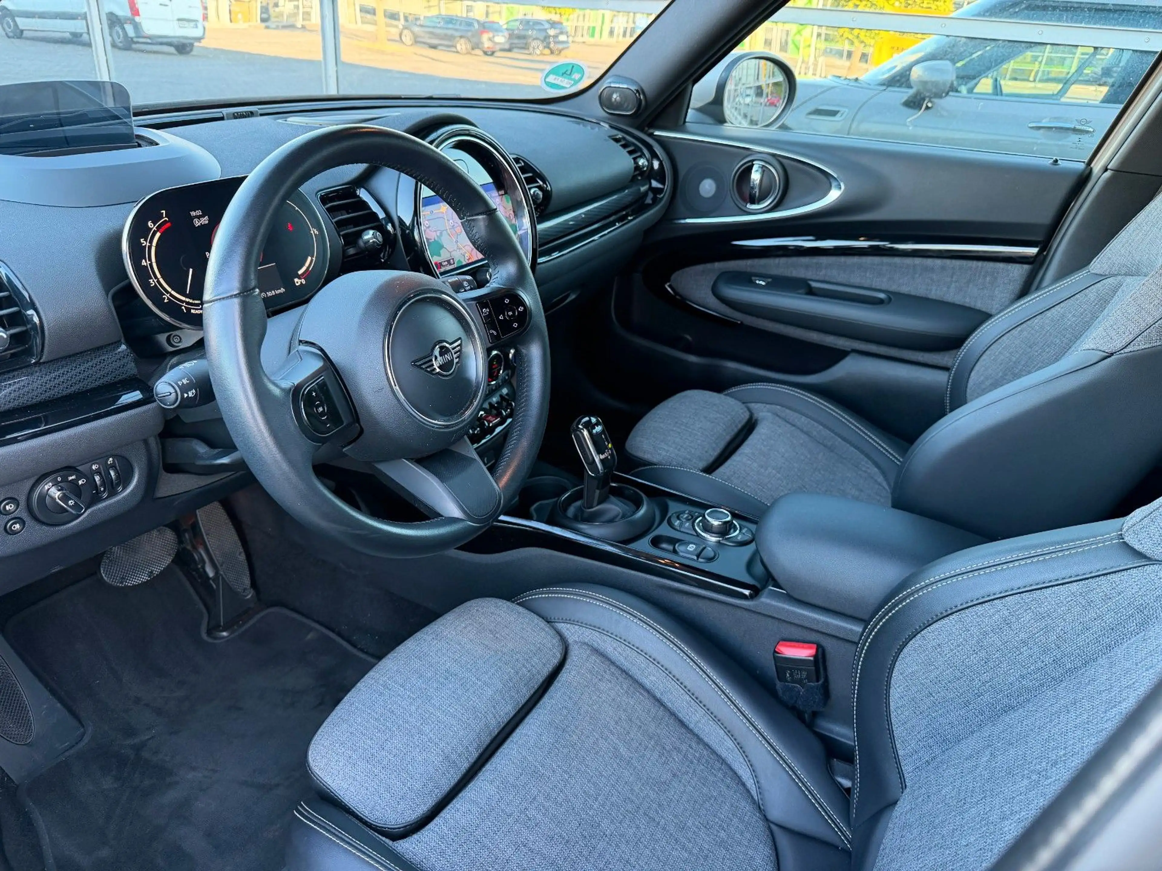 MINI One Clubman Clubman One Classic Trim AUT Navi LED — photo 9