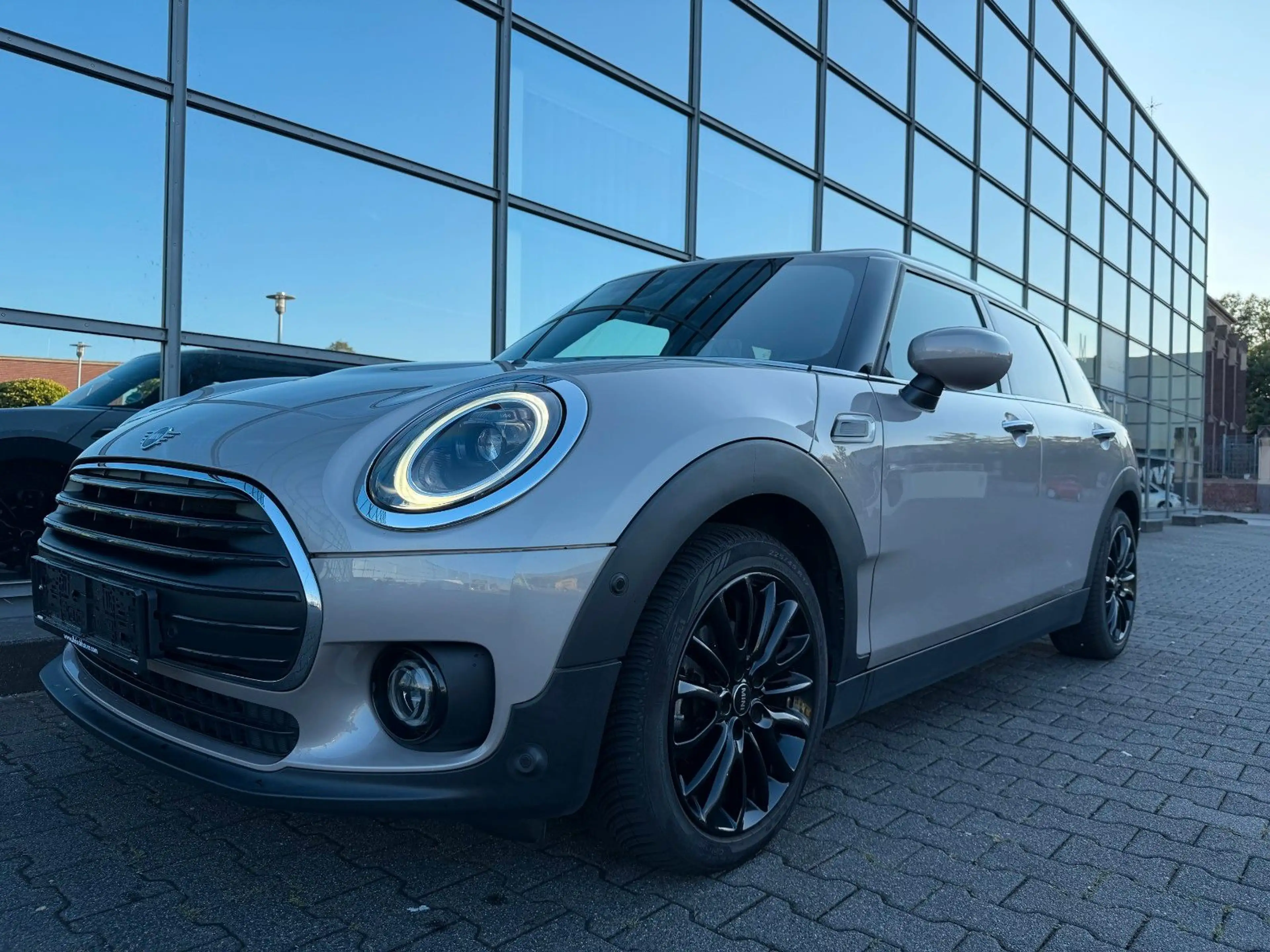 MINI One Clubman Clubman One Classic Trim AUT Navi LED — photo 12