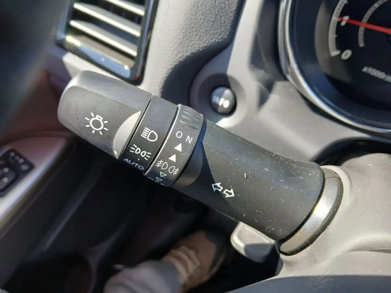 Mitsubishi RVR снимка Mitsubishi RVR